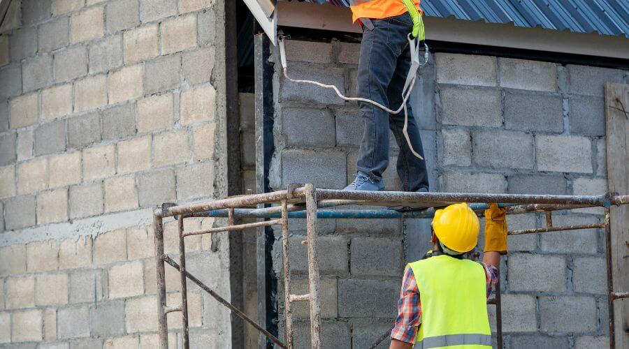 Professional residential roofers in Laverne, OK